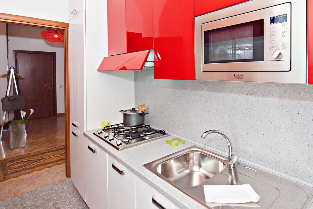 D&D House Apartman Bergamo Szoba fotó